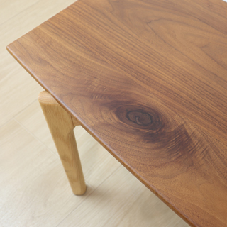 Sign リビングテーブル